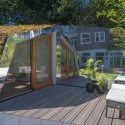 Garden studio in Amsterdam Watergraafsmeer / CC-Studio Garden studio in Amsterdam Watergraafsmeer / CC-Studio © John Lewis Marshall