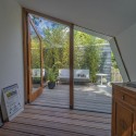 Garden studio in Amsterdam Watergraafsmeer / CC-Studio Garden studio in Amsterdam Watergraafsmeer / CC-Studio © John Lewis Marshall