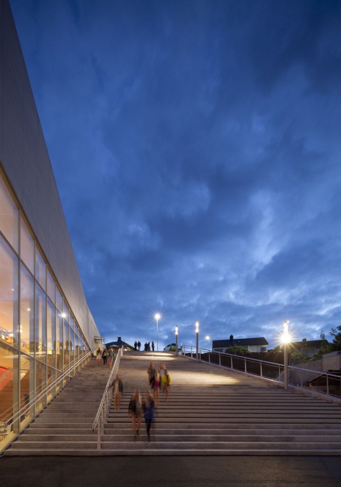 Plassen Cultural Center / 3XN Architects