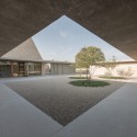 Ingelheim Funeral Chapel / Bayer & Strobel Architekten Ingelheim Funeral Chapel / Bayer & Strobel Architekten Courtesy of Bayer & Strobel Architekten
