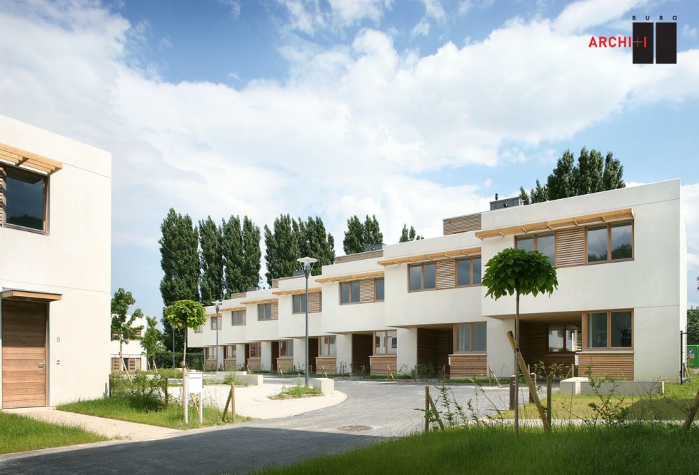 St-Agatha-Berchem Sustainable Social Housing / Buro II & Archi+I