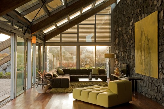 Vivienda en Urbanización Experimental Bioclimática / José Luis Rodríguez Gil