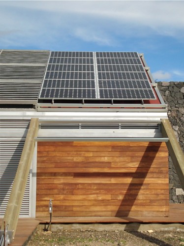 Vivienda en Urbanización Experimental Bioclimática / José Luis Rodríguez Gil
