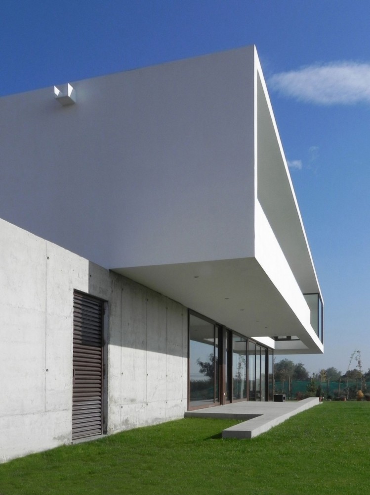 El Polo House / Juan Cristóbal Valenzuela Leighton + Eduardo Rivera Barros Arquitectos