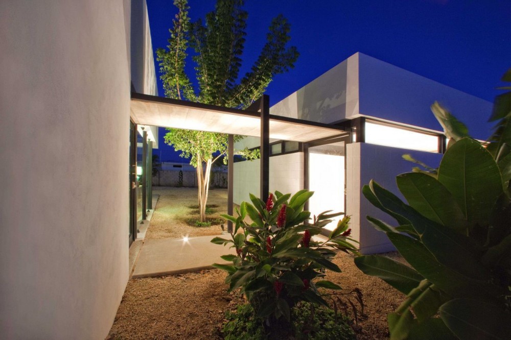 Gershenson House / Roman Gonzalez Jaramillo