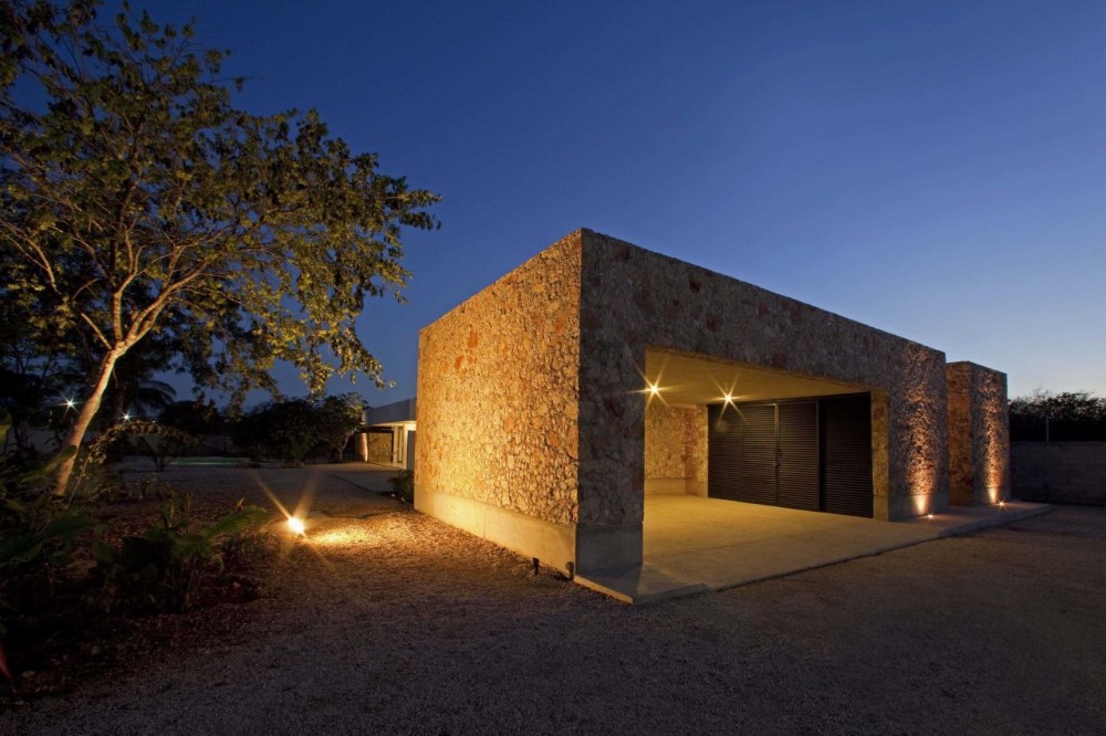 Gershenson House / Roman Gonzalez Jaramillo