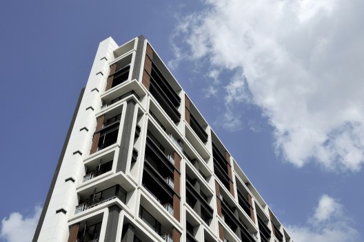 Housing in Taipei / Chin Architects