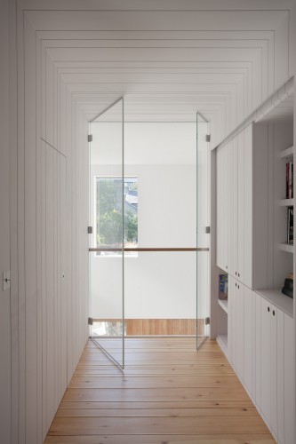 Ballsbridge / Peter Legge Associates