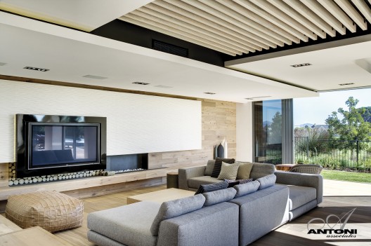 Pearl Valley 334 / SAOTA