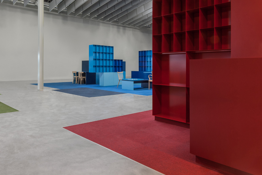 Social 01 / VMX Architects + i29 l interior architects
