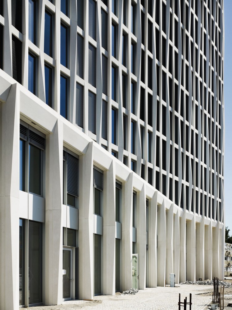 Tour Total / Barkow Leibinger Architects