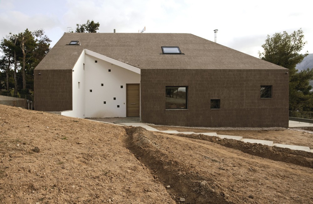 Hill House / PAAN Architects