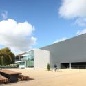 Sport facilities De Warande in Wetteren / BURO II & ARCHI+I © Filip Dujardin