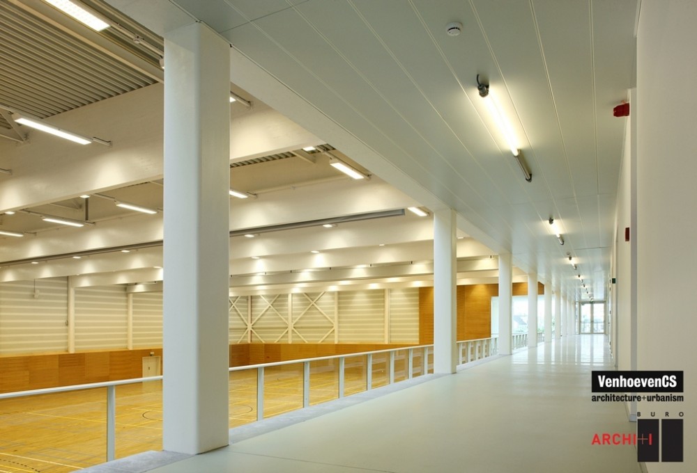 Sport Facilities De Warande in Wetteren / Venhoeven CS in collaboration with BURO II & ARCHI+I