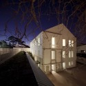 Center School S.Miguel de Nevogilde / AVA Architects Center School S.Miguel de Nevogilde / AVA Architects © FG+SG