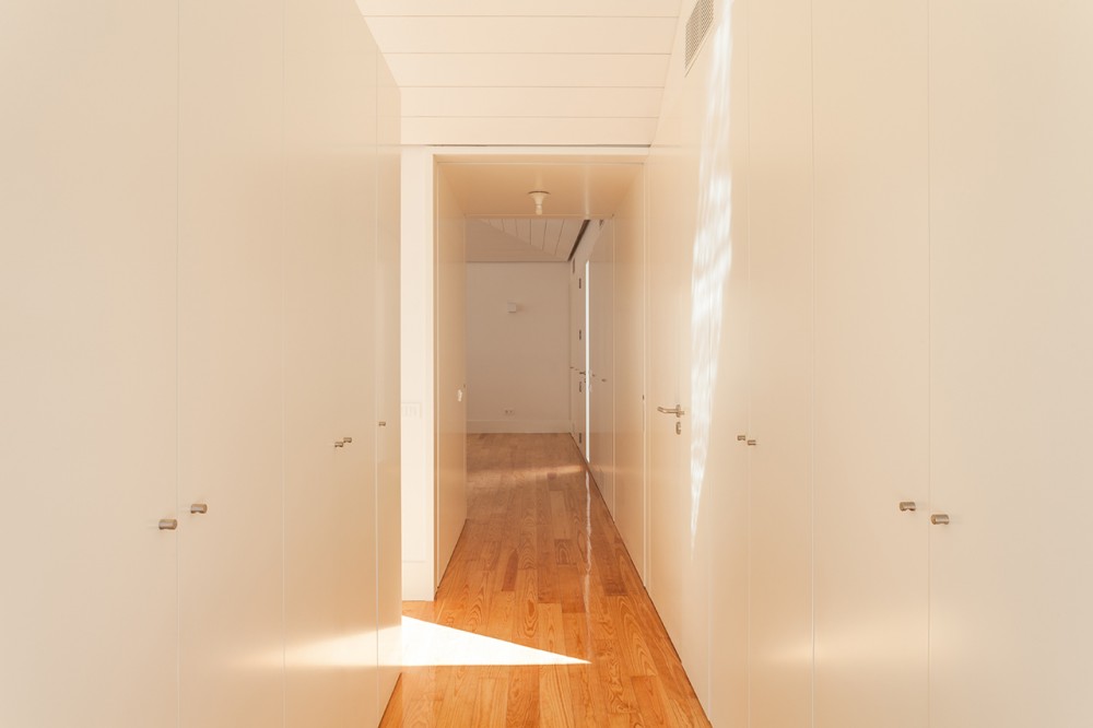 House in Belas / CHP Arquitectos