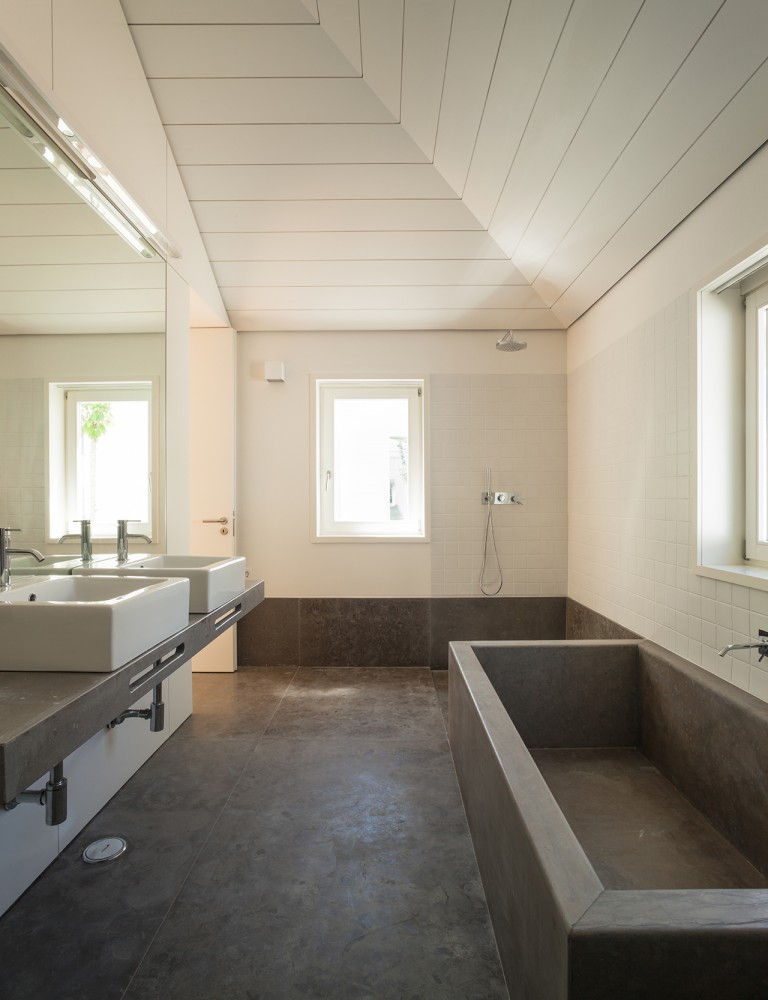 House in Belas / CHP Arquitectos