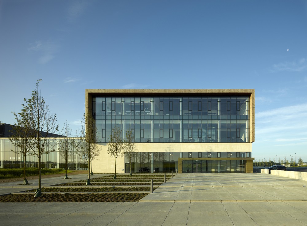 Bestseller Logistics Centre North / C.F. Møller Architects