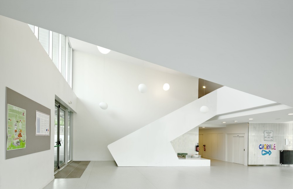Groupe Scolaire Normandie-Niemen / Gaetan Le Penhuel Architectes