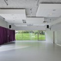 Groupe Scolaire Normandie-Niemen / Gaetan Le Penhuel Architectes Groupe Scolaire Normandie-Niemen / Gaetan Le Penhuel Architectes © Sergio Grazia