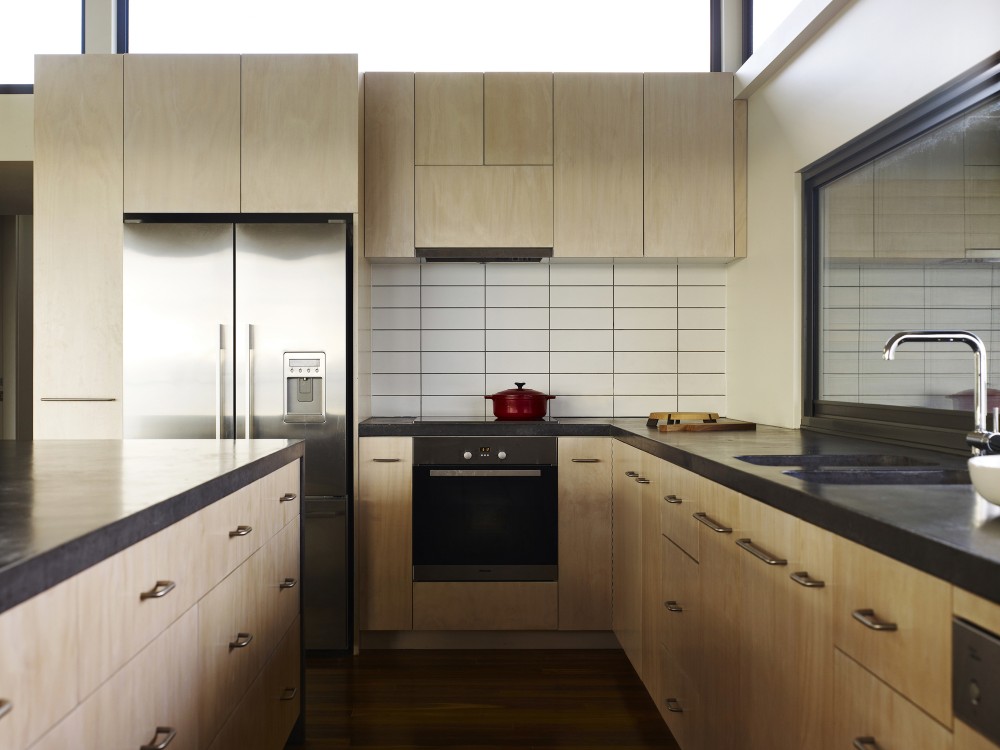 Sugar Gum House / Rob Kennon Architects