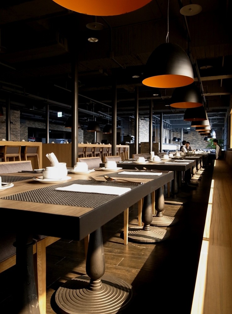 Hotel Dua / Koan Design