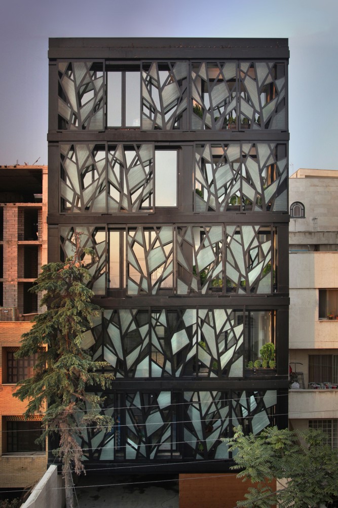 Danial / Reza Sayadian + Sara Kalantary
