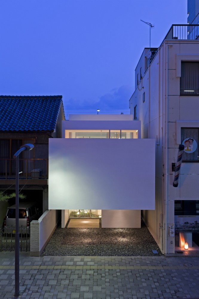Machi-House / UID Architects