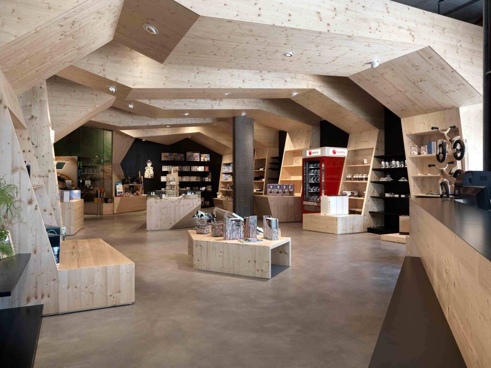Umwelt Arena / Rene Schmid Architekten