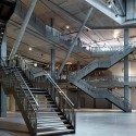 Umwelt Arena / Rene Schmid Architekten Umwelt Arena / Rene Schmid Architekten © Bruno Helbling