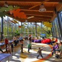 The Qualico Family Centre / Number TEN Architectural The Qualico Family Centre / Number TEN Architectural © Brent Bellamy