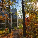 The Qualico Family Centre / Number TEN Architectural The Qualico Family Centre / Number TEN Architectural © Brent Bellamy