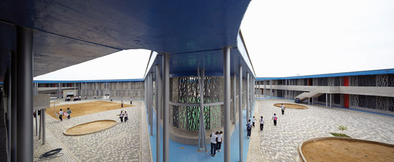 Flor del Campo Educational Center / Giancarlo Mazzanti + Felipe Mesa