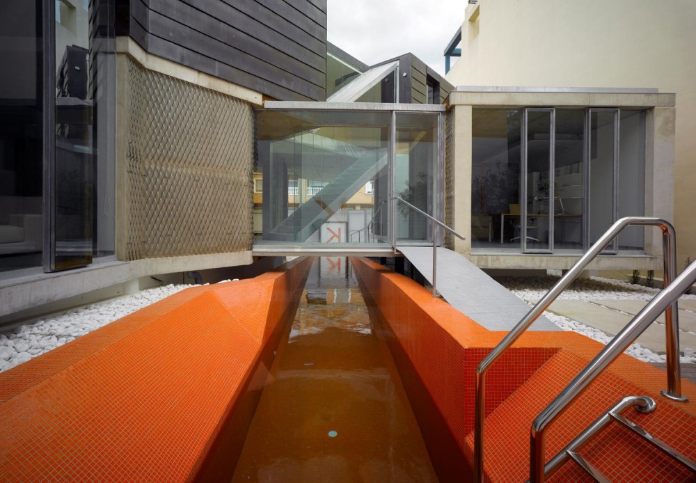 Pool House / Joaquín Alvado Bañón Pool House / Joaquín Alvado Bañón