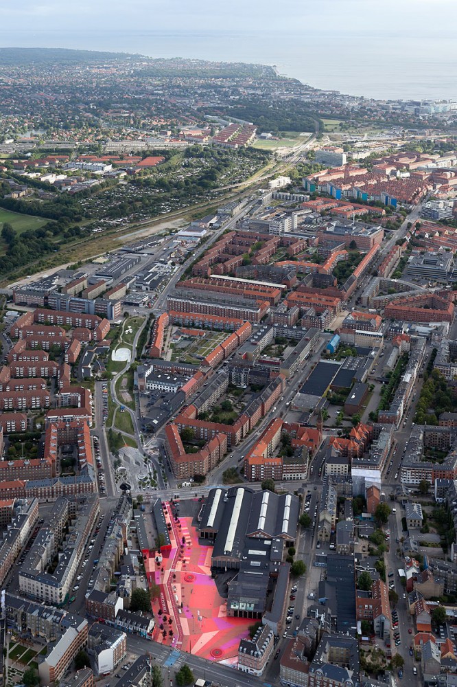 Superkilen / Topotek 1 + BIG + Superflex