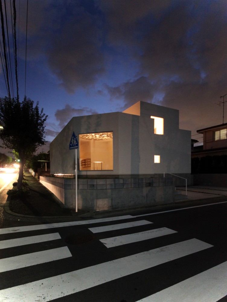 Gallery of Minerals and Atelier / THREE.BALL.CASCADE.