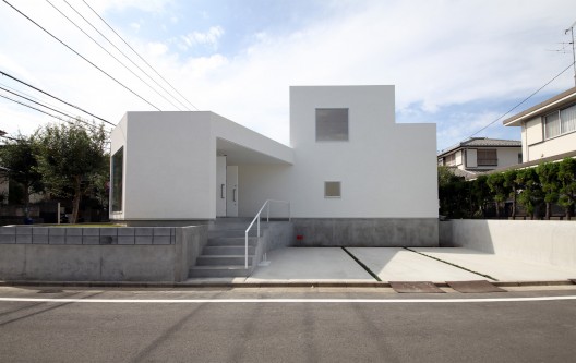 Gallery of Minerals and Atelier / THREE.BALL.CASCADE. Architecture Design Office