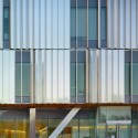 Terrence Donnelly Health Sciences Complex / Kongats Architects Terrence Donnelly Health Sciences Complex / Kongats Architects © Shai Gill
