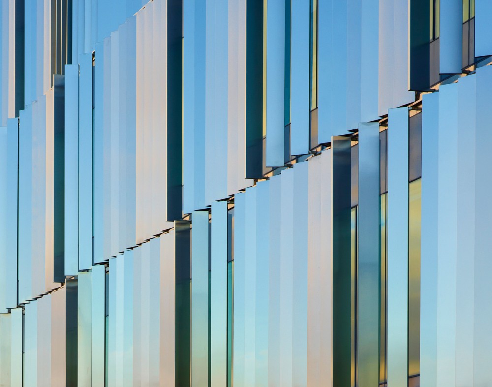 Terrence Donnelly Health Sciences Complex / Kongats Architects