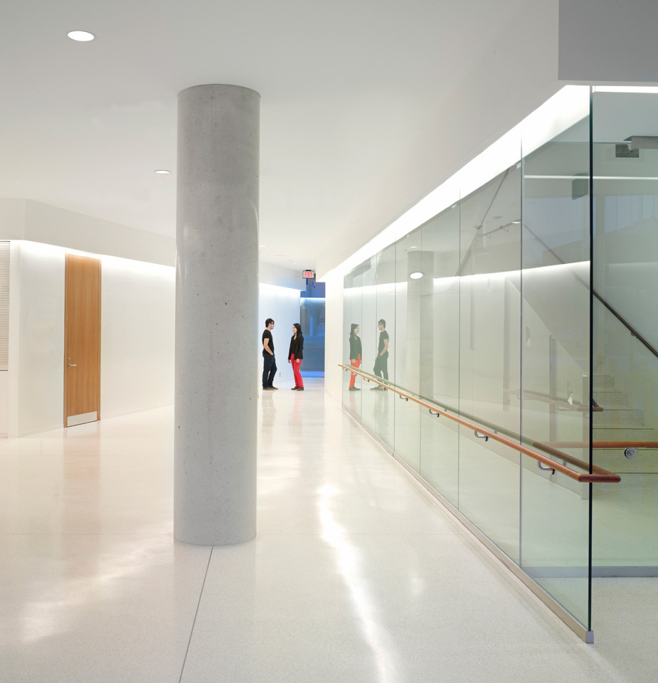 Terrence Donnelly Health Sciences Complex / Kongats Architects