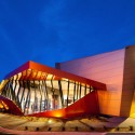 Katsumata Centre  / James Deans & Associates © Tim Loft