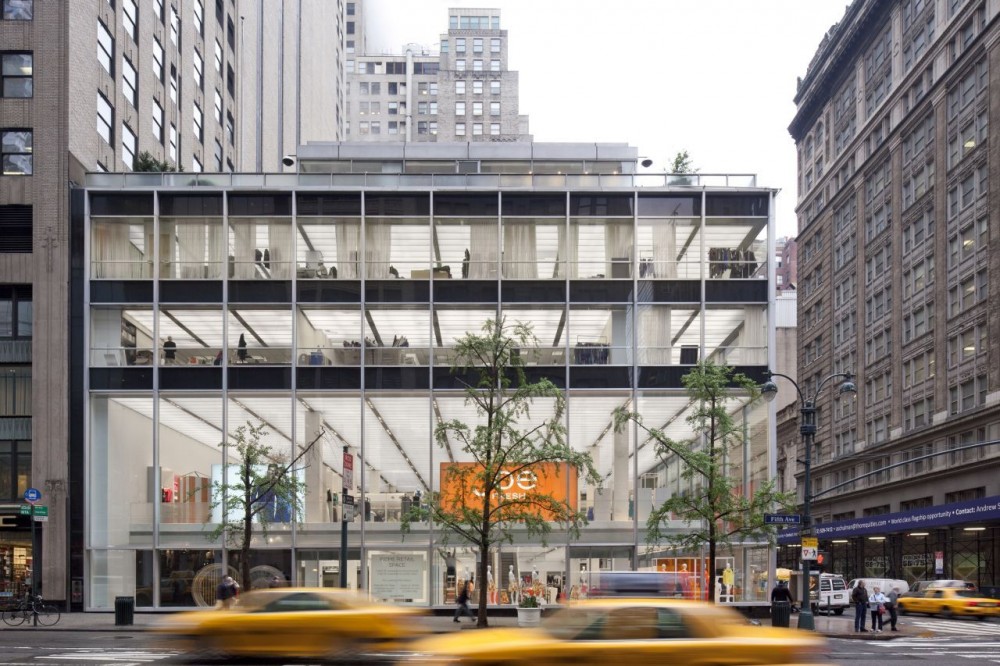 Joe Fresh New York flagship / Burdifilek