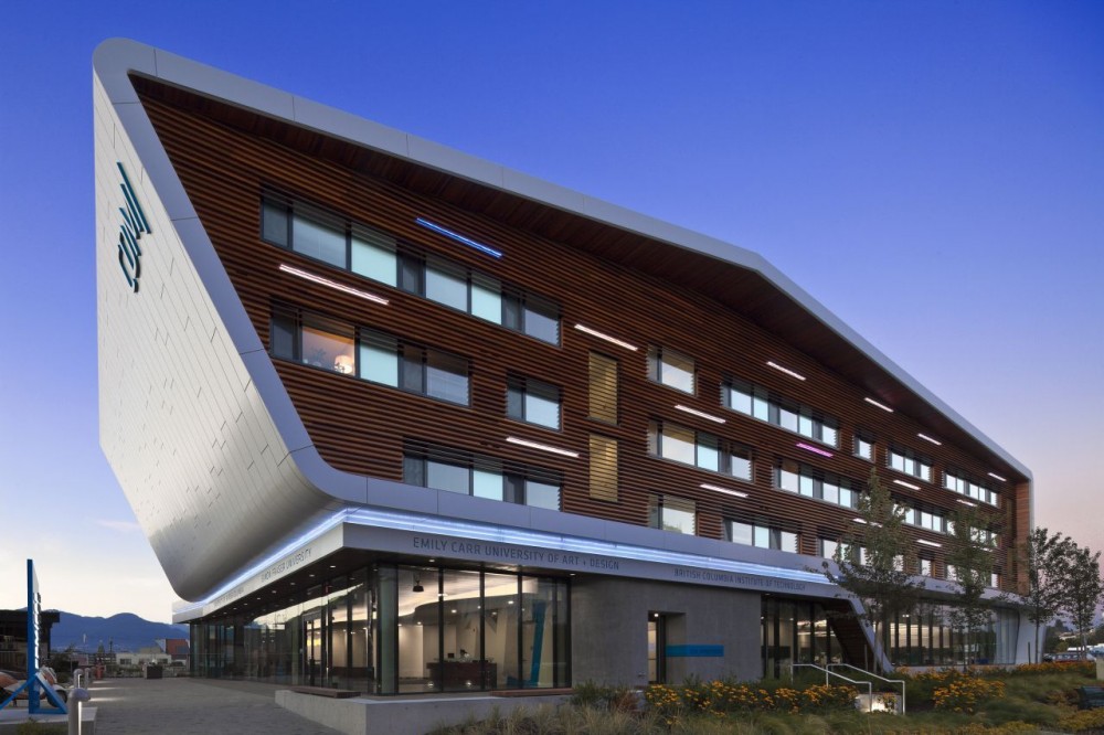 Centre for Digital Media / Musson Cattell Mackey Partnership Architects