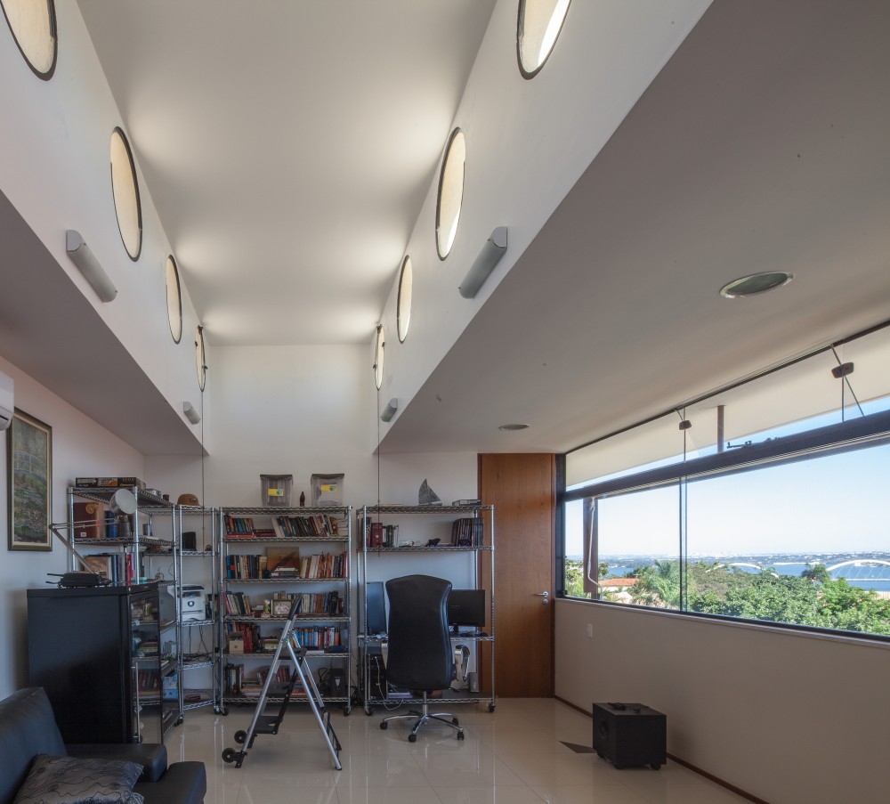 JPGN House / Macedo, Gomes & Sobreira