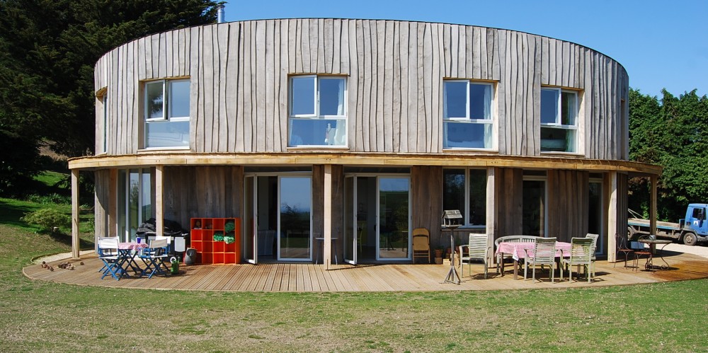 Tree Hut / Barnaby Gunning Architects