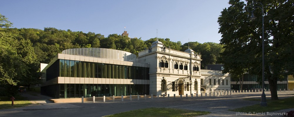 Rácz Thermal Bath / Budapesti Műhely