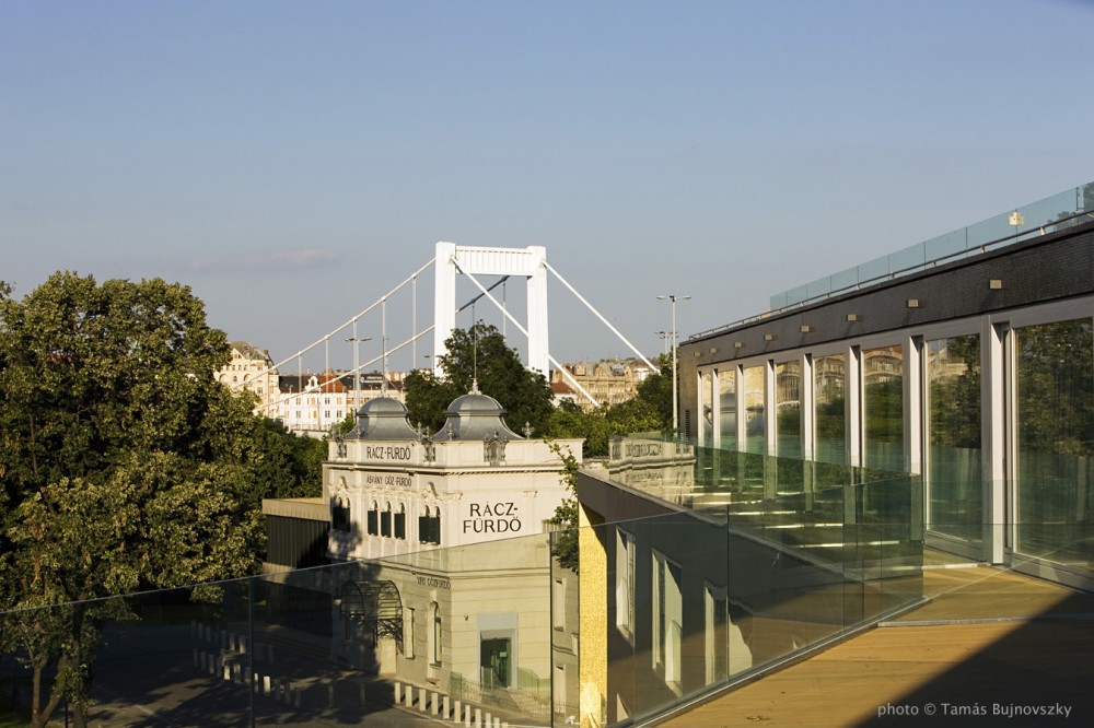 Rácz Thermal Bath / Budapesti Műhely