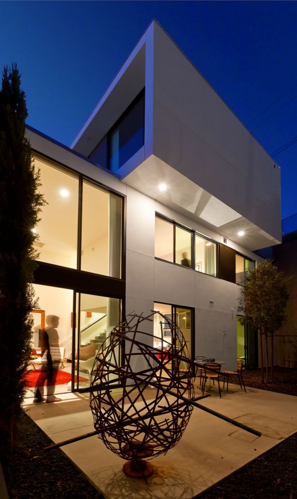 The Charmer / Jonathan Segal Architect