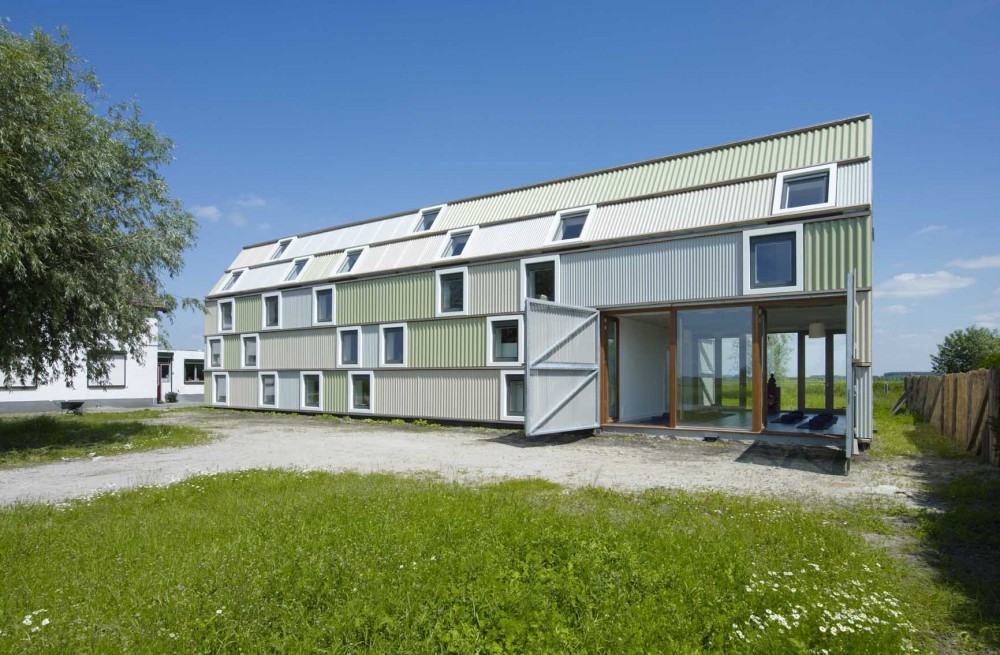 Buddhist Meditation Centre Metta Vihara / bureau SLA
