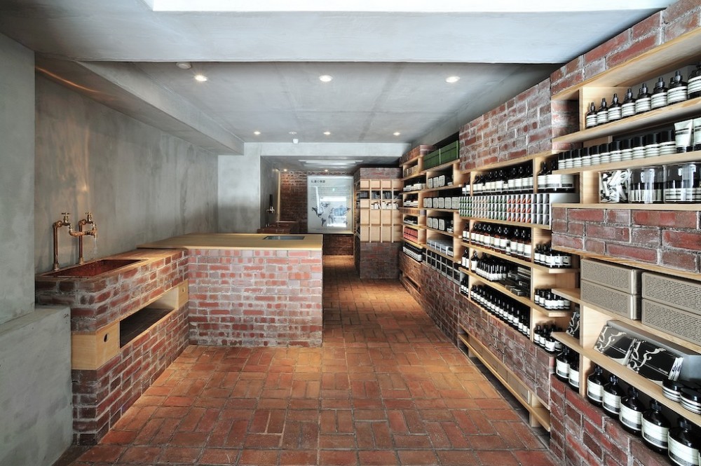Aesop Ginza / Schemata Architects